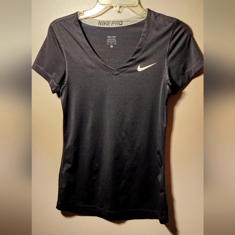 Nike Women’s Black V-Neck Pro Dri-FIT Short Sleeve Tee